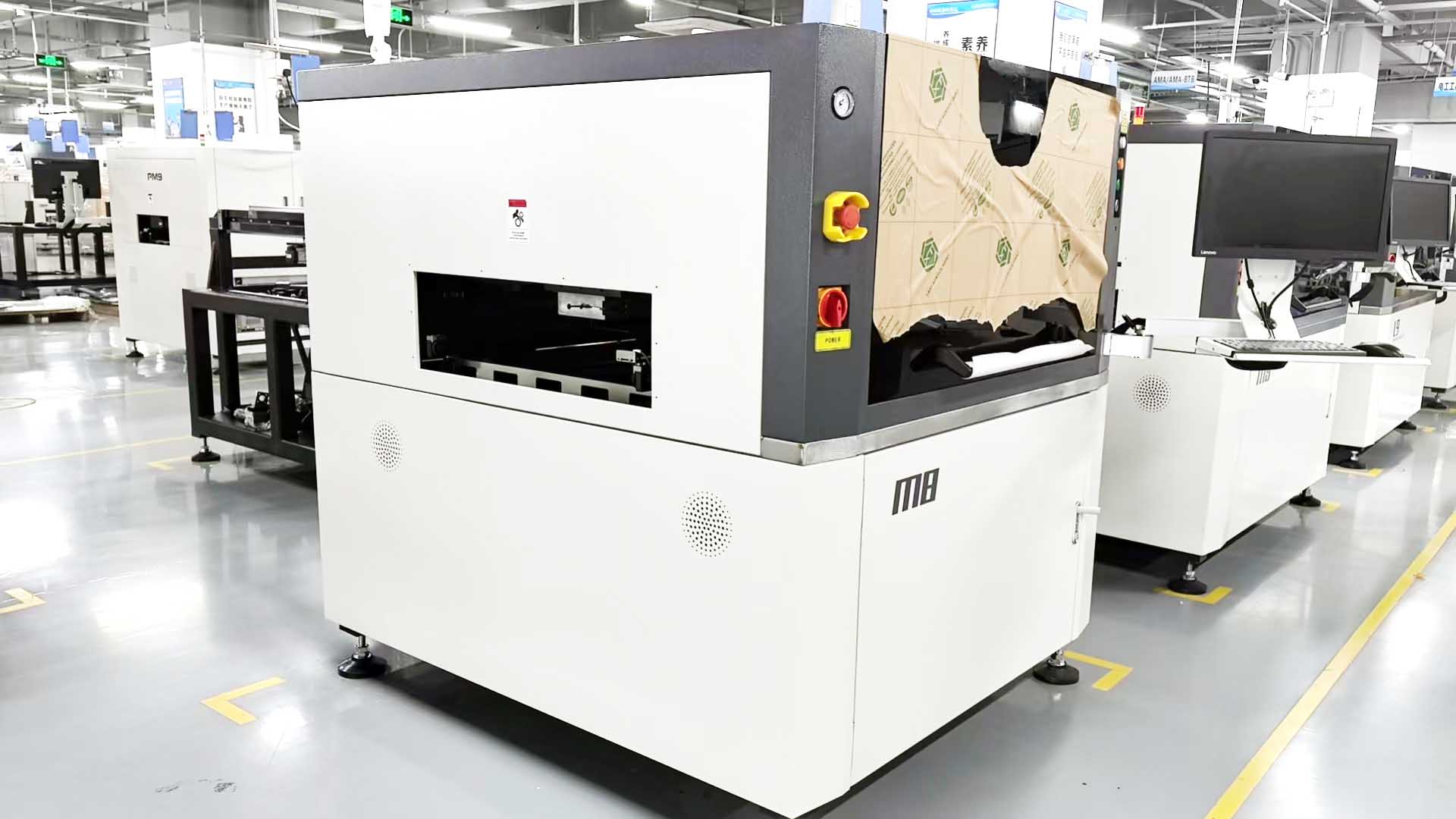 Impresora SMT JHIMS M8 en producción de Mini LED