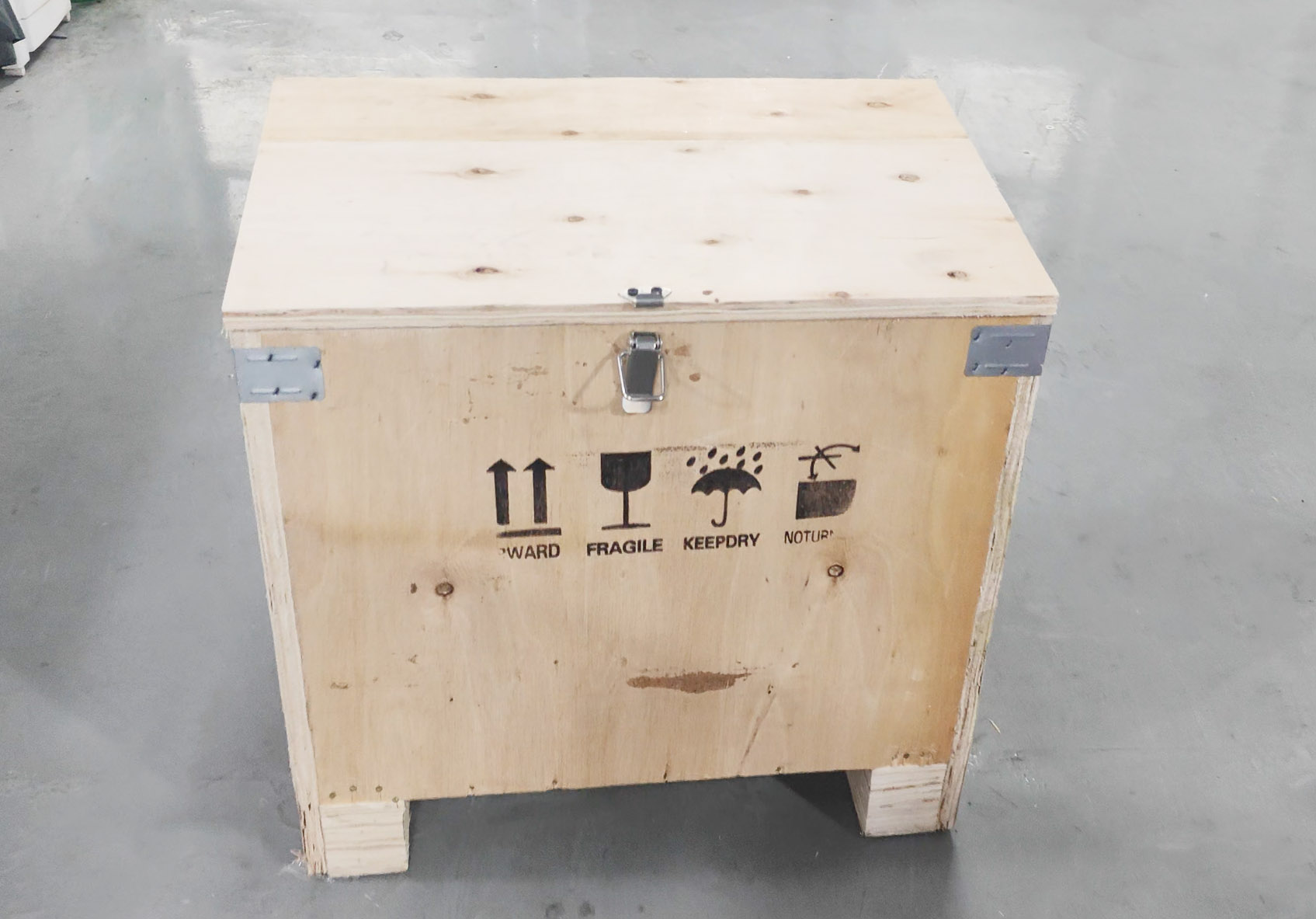 handheld_screw_machine